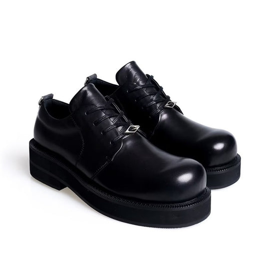 Titan Noir Oxfords